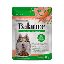 Cargar imagen en el visor de la galería, Pouch Balance Premium Especial Adulto Pollo y Vegetales en Salsa (Caja 18un)