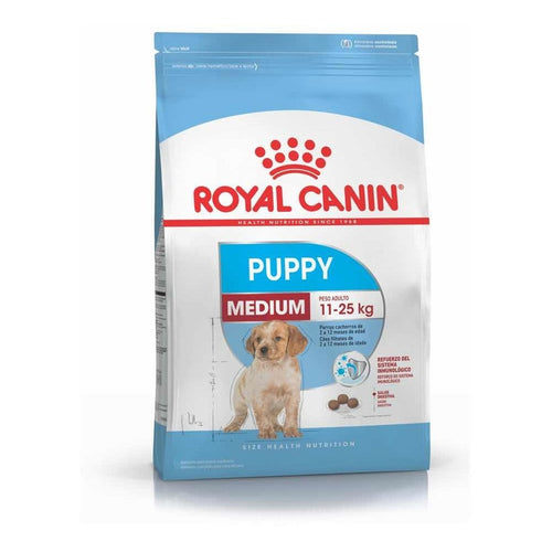 Royal Canin Medium Puppy 15kg + Snacks